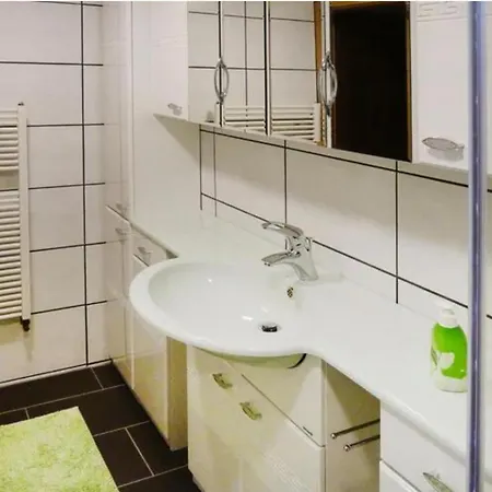 Ferienhaus Eisfelder Blick Mit Beheizbaren Pool Eisfeld