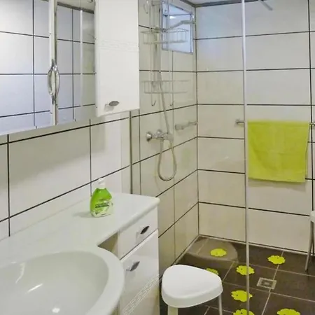 Ferienhaus Eisfelder Blick Mit Beheizbaren Pool Holiday home *